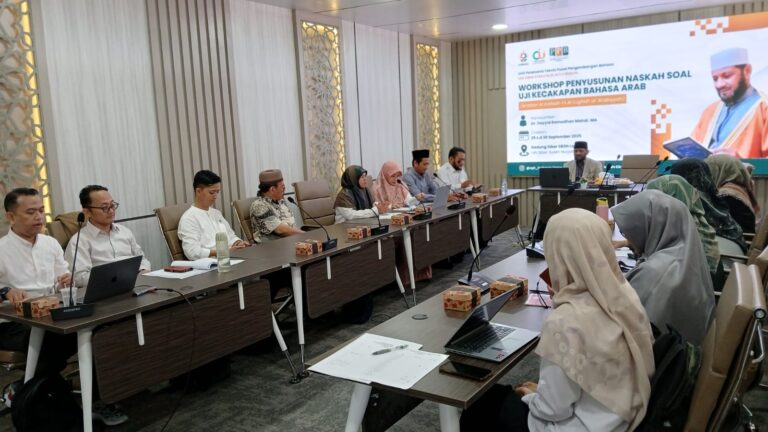 Mengasah Kualitas Soal Uji Kemahiran Bahasa Arab: UPT Bahasa UIN Siber Cirebon Gelar Workshop dengan Pakar Mesir